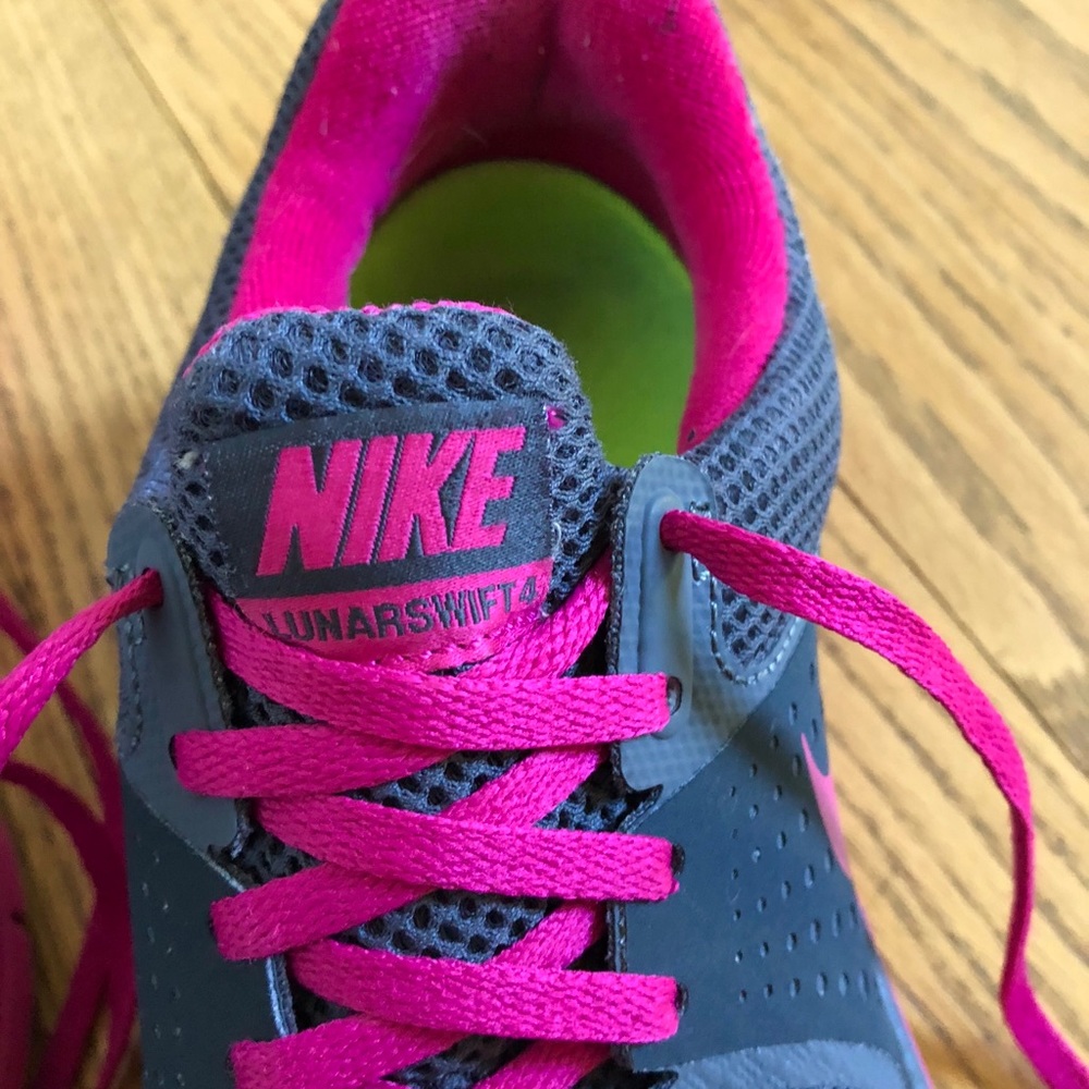 Nike | Lunarswift 4 Sneakers Pink and Grey Size 7 - Picture 3 of 6